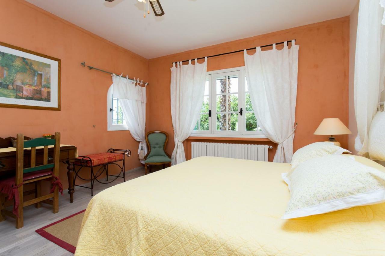 Mas Du Roc Bed & Breakfast Grasse Dış mekan fotoğraf